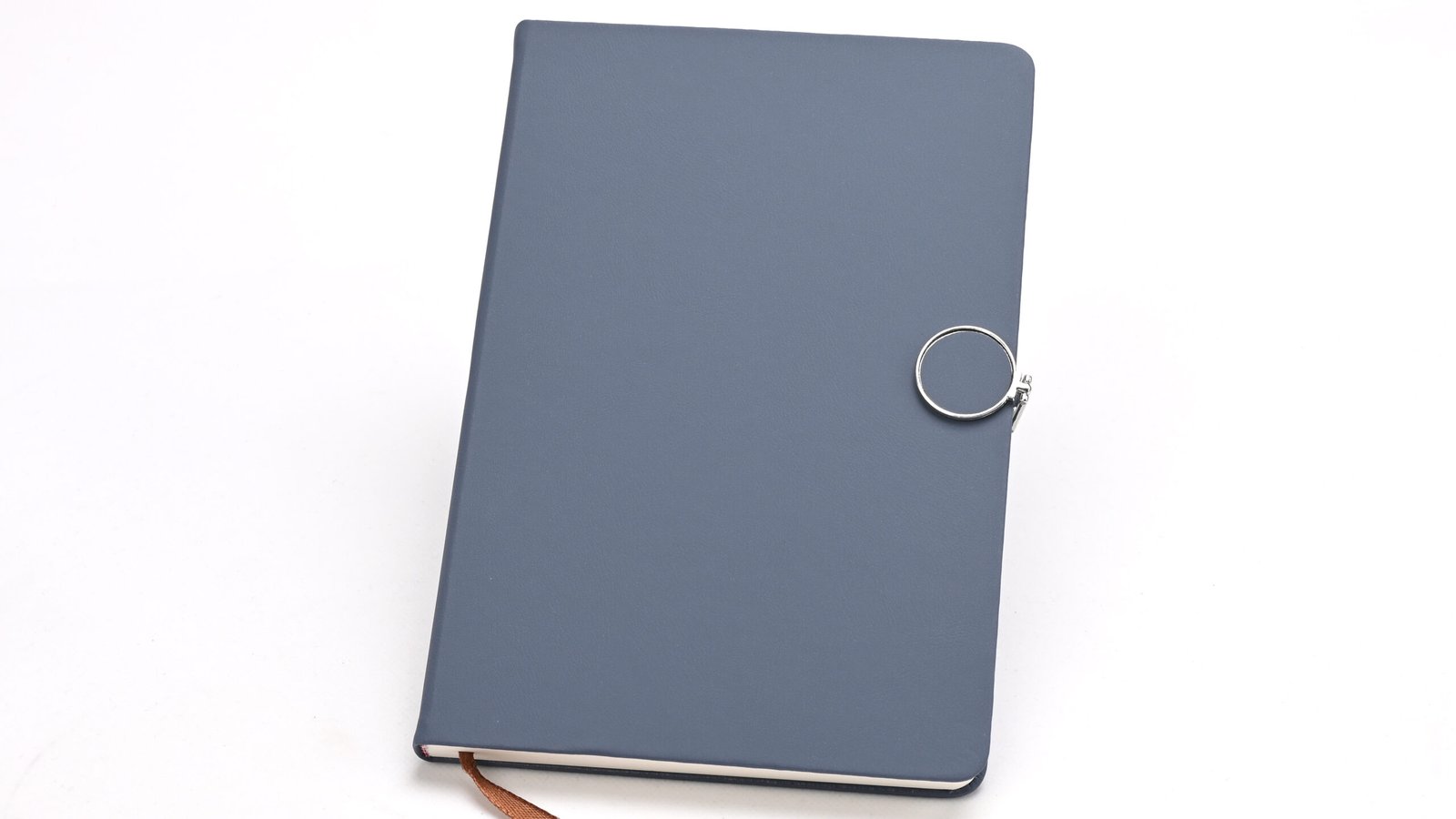 Magnetic Ring-Tab Closure